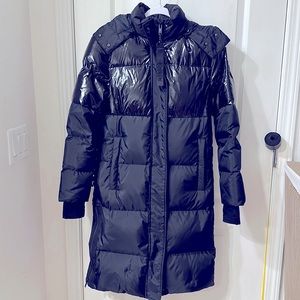 Moose Knuckles black down-filled women long puffer jacket XS